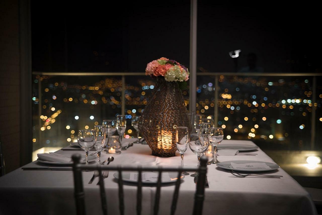 V Grand Hotel, A Member Of Radisson Individuals Medellin Ngoại thất bức ảnh